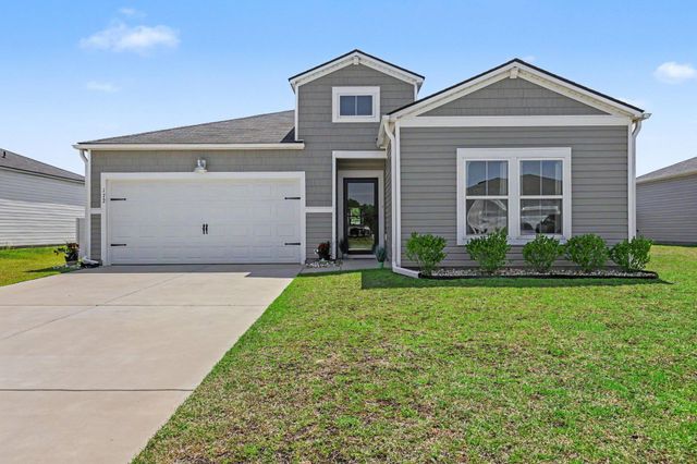 172 Fox Rae Dr., Conway, SC 29526