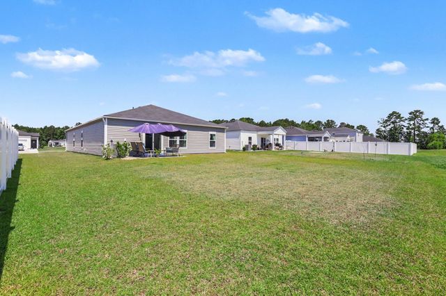 172 Fox Rae Dr., Conway, SC 29526