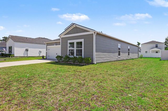 172 Fox Rae Dr., Conway, SC 29526