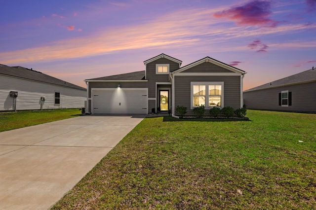 172 Fox Rae Dr., Conway, SC 29526