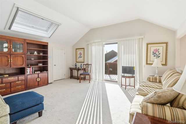 42192 Lochmoor Street 35, Clinton Charter Township, MI 48038