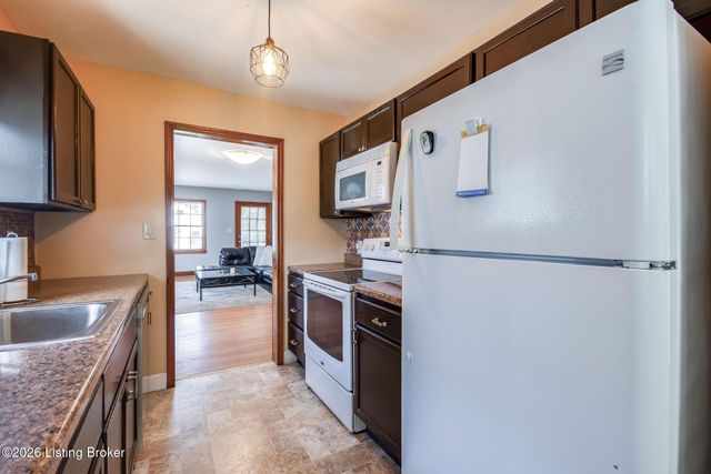 422 Creel Ave, Louisville, KY 40208