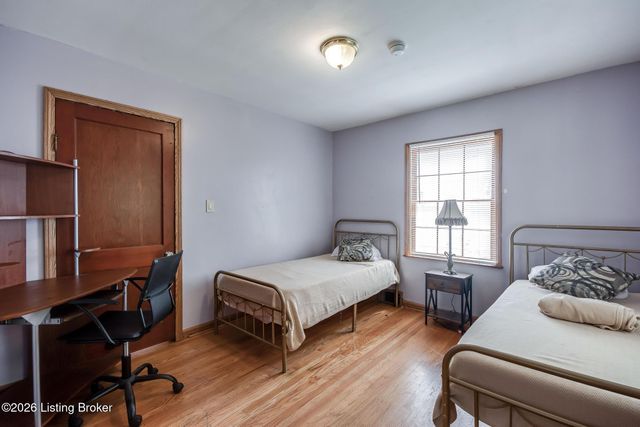 422 Creel Ave, Louisville, KY 40208