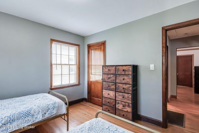 422 Creel Ave, Louisville, KY 40208
