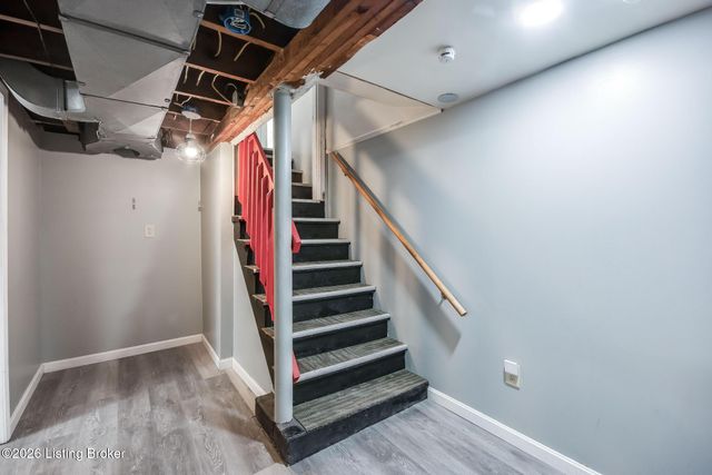 422 Creel Ave, Louisville, KY 40208