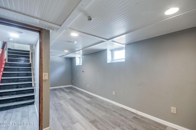 422 Creel Ave, Louisville, KY 40208