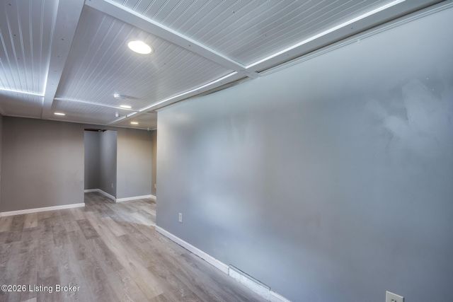 422 Creel Ave, Louisville, KY 40208