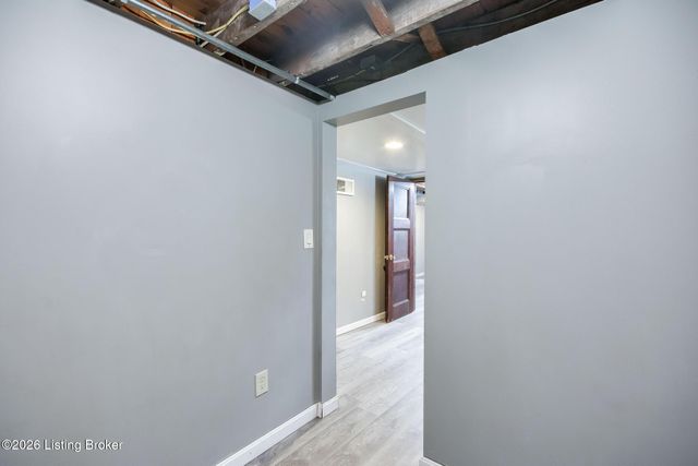 422 Creel Ave, Louisville, KY 40208