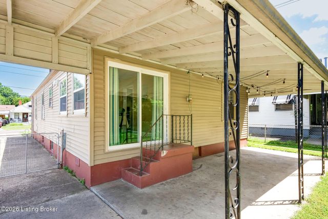422 Creel Ave, Louisville, KY 40208