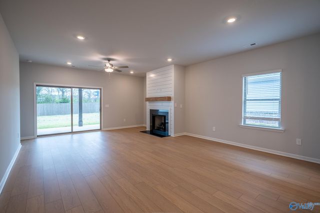 14653 Mountain Stream Drive, Athens, AL 35613