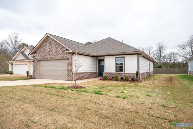 14653 Mountain Stream Drive, Athens, AL 35613