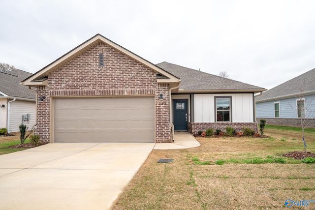 14653 Mountain Stream Drive, Athens, AL 35613