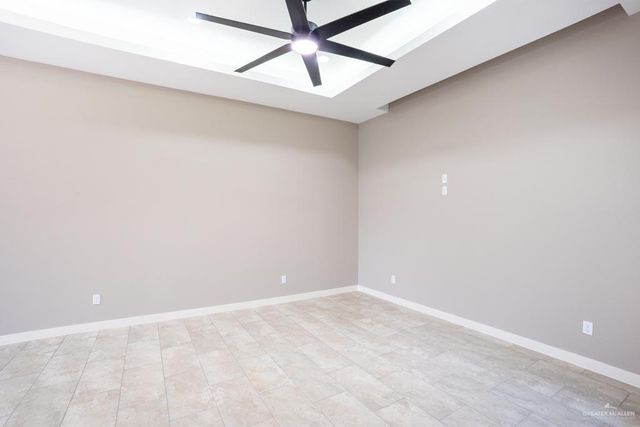 117 E Filmore Avenue, Harlingen, TX 78550