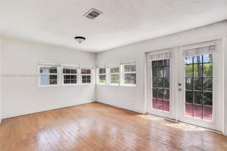 48 SW 14th St, Dania Beach, FL 33004