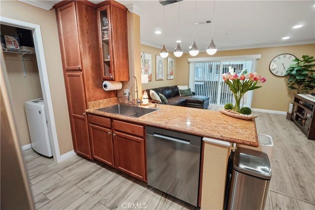 1030 Vista Del Cerro, Corona, CA 92879