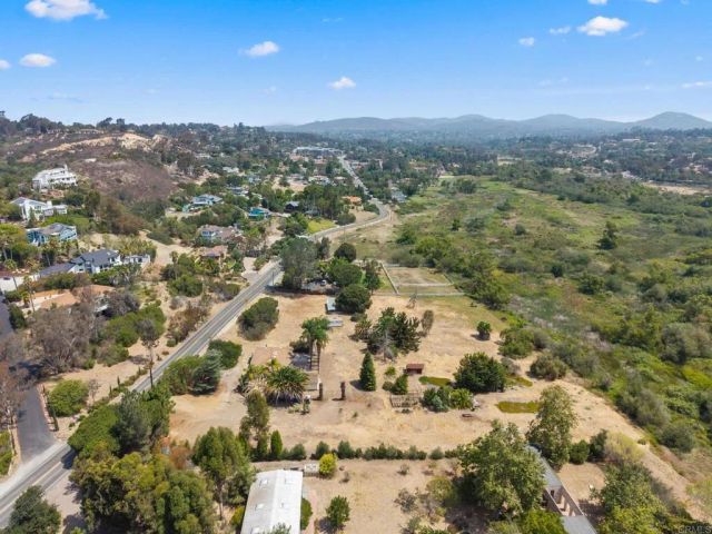 4110 Manchester Avenue, Encinitas, CA 92024