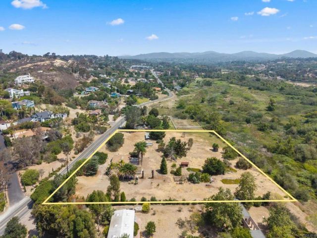 4110 Manchester Avenue, Encinitas, CA 92024