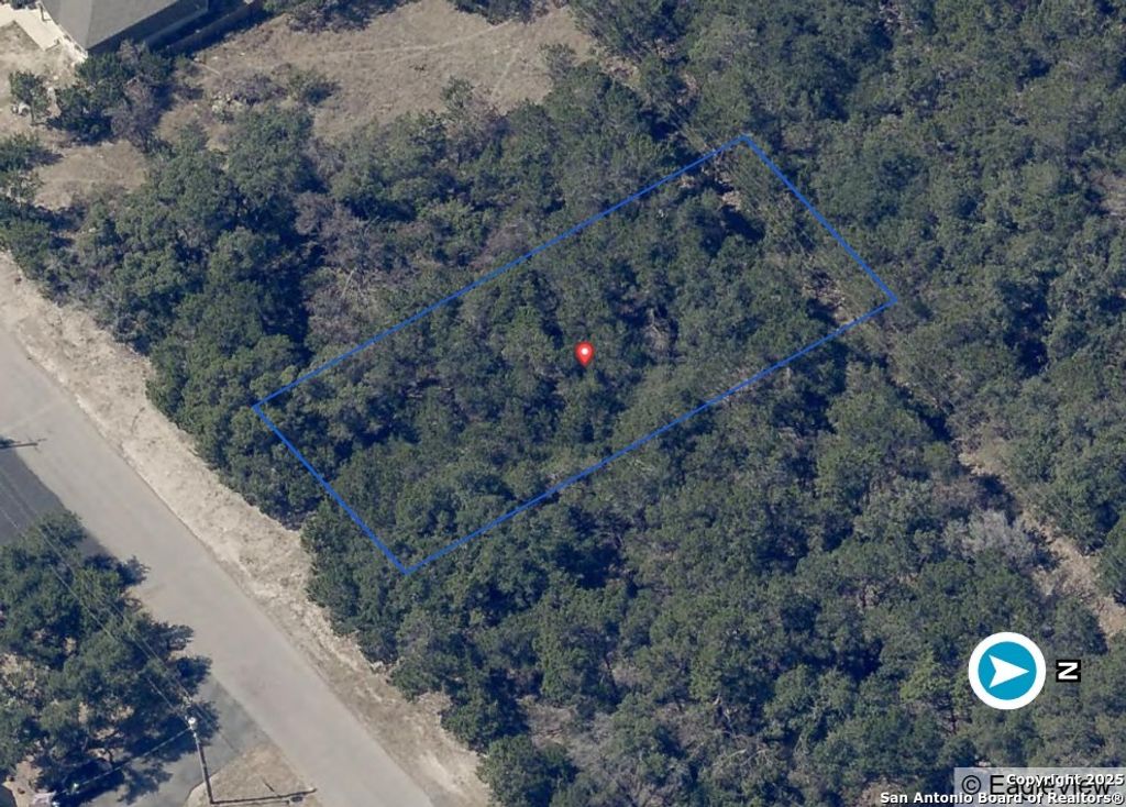 1043 Eastview, Canyon Lake, TX 78133