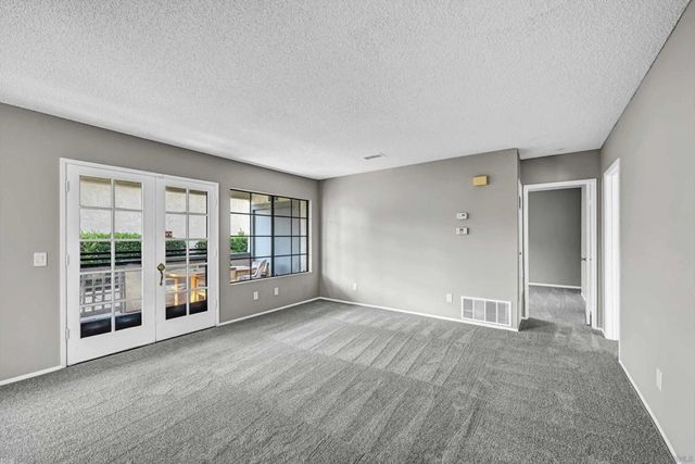 8608 Arminda Cir 43, Santee, CA 92071