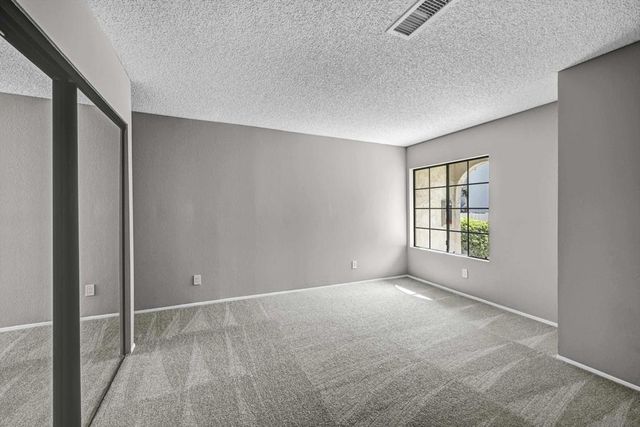 8608 Arminda Cir 43, Santee, CA 92071