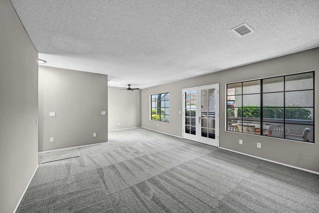 8608 Arminda Cir 43, Santee, CA 92071
