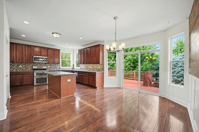 26613 Silverleaf Drive, Plainfield, IL 60585