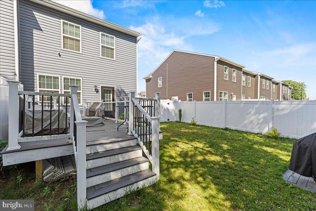 25 KATHERINE DR, Burlington, NJ 08016