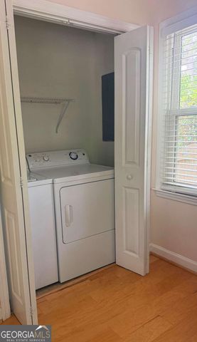 811 Scott Circle, Decatur, GA 30033