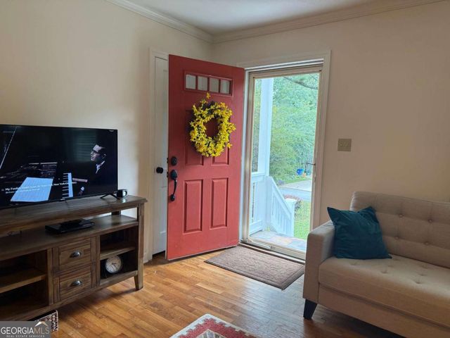 811 Scott Circle, Decatur, GA 30033