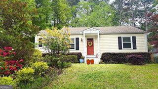 811 Scott Circle, Decatur, GA 30033