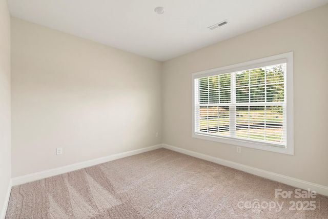 125 Colonial Reserve Avenue, Troutman, NC 28166