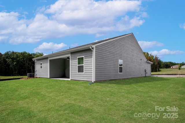 125 Colonial Reserve Avenue, Troutman, NC 28166