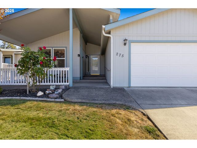 275 LITTLEBROOK Ln, Roseburg, OR 97471