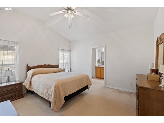 275 LITTLEBROOK Ln, Roseburg, OR 97471