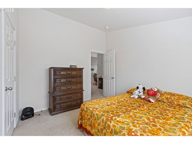 275 LITTLEBROOK Ln, Roseburg, OR 97471