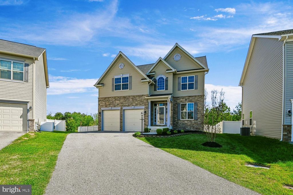 605 STRAWBERRY ROW, Severn, MD 21144