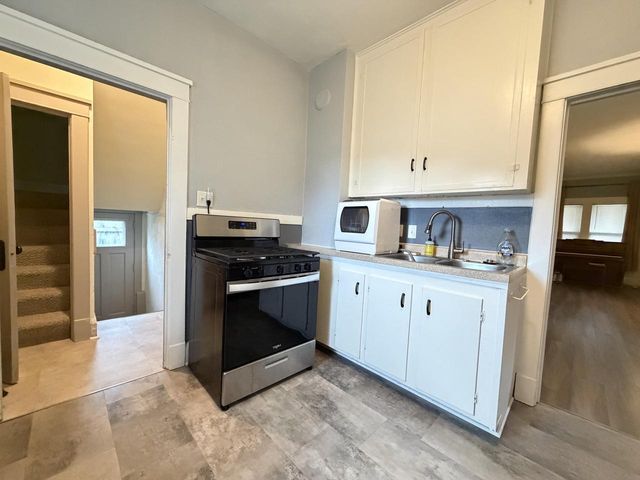 3824 Lindermann AVENUE, Racine, WI 53405