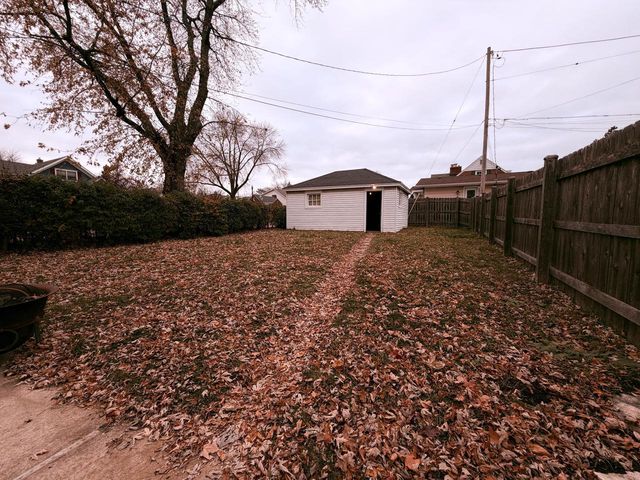 3824 Lindermann AVENUE, Racine, WI 53405