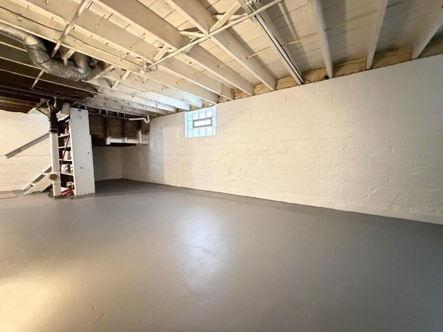 3824 Lindermann AVENUE, Racine, WI 53405