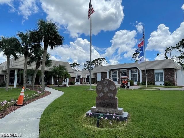 5524 Sir Walter WAY, North Fort Myers, FL 33917