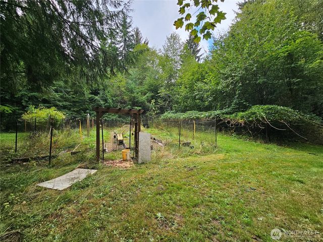 30 Hokanson Road, Elma, WA 98541