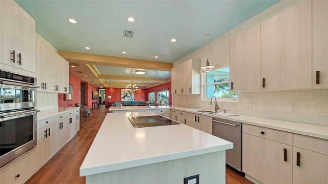1440 KIMLIRA LANE, Sarasota, FL 34231