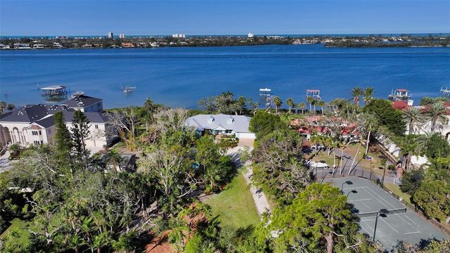 1440 KIMLIRA LANE, Sarasota, FL 34231