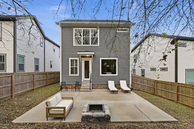 507A Southern Turf Dr, Nashville, TN 37211