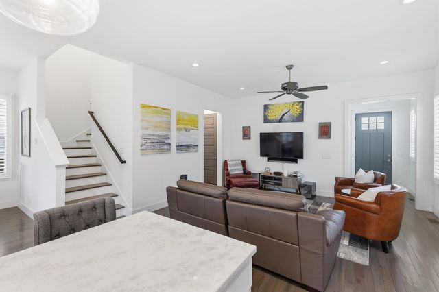 507A Southern Turf Dr, Nashville, TN 37211