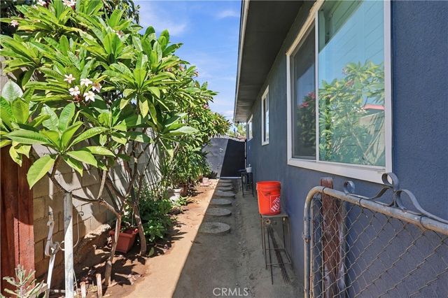 11574 Doverwood Drive, Riverside, CA 92505