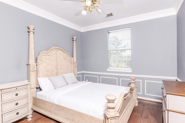 3007 Smokey Hollow Dr, Houston, TX 77068