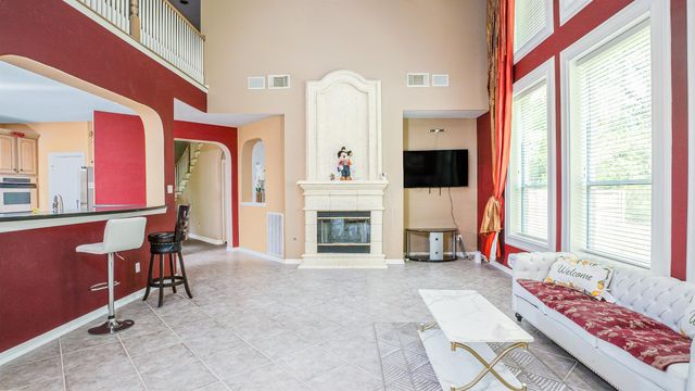 3007 Smokey Hollow Dr, Houston, TX 77068
