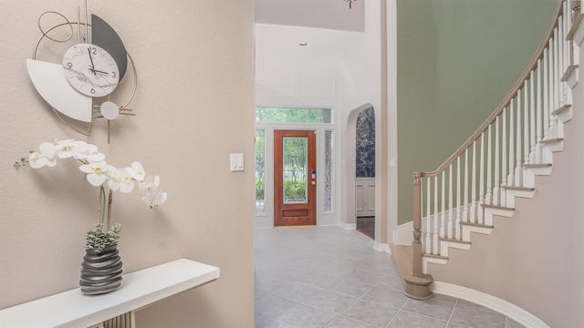 3007 Smokey Hollow Dr, Houston, TX 77068