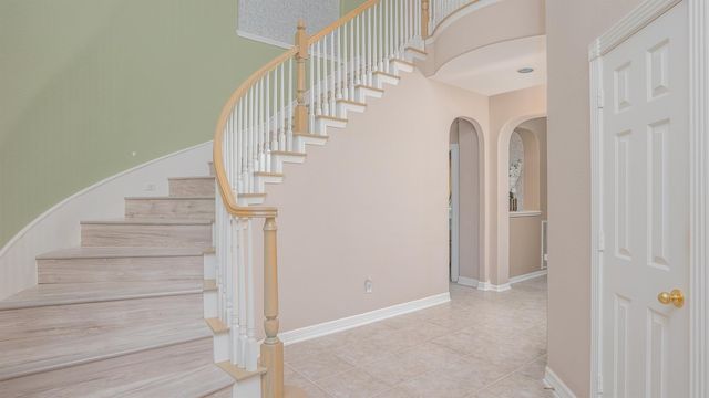 3007 Smokey Hollow Dr, Houston, TX 77068